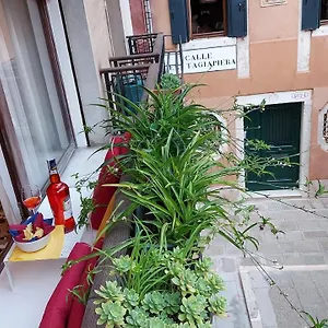  Apartment Antico Rio Acqua Dolce Italy